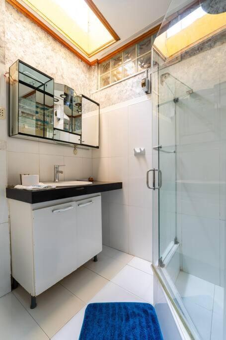 Virreinal & Primer Piso Muy Acogedor Apartment Lima